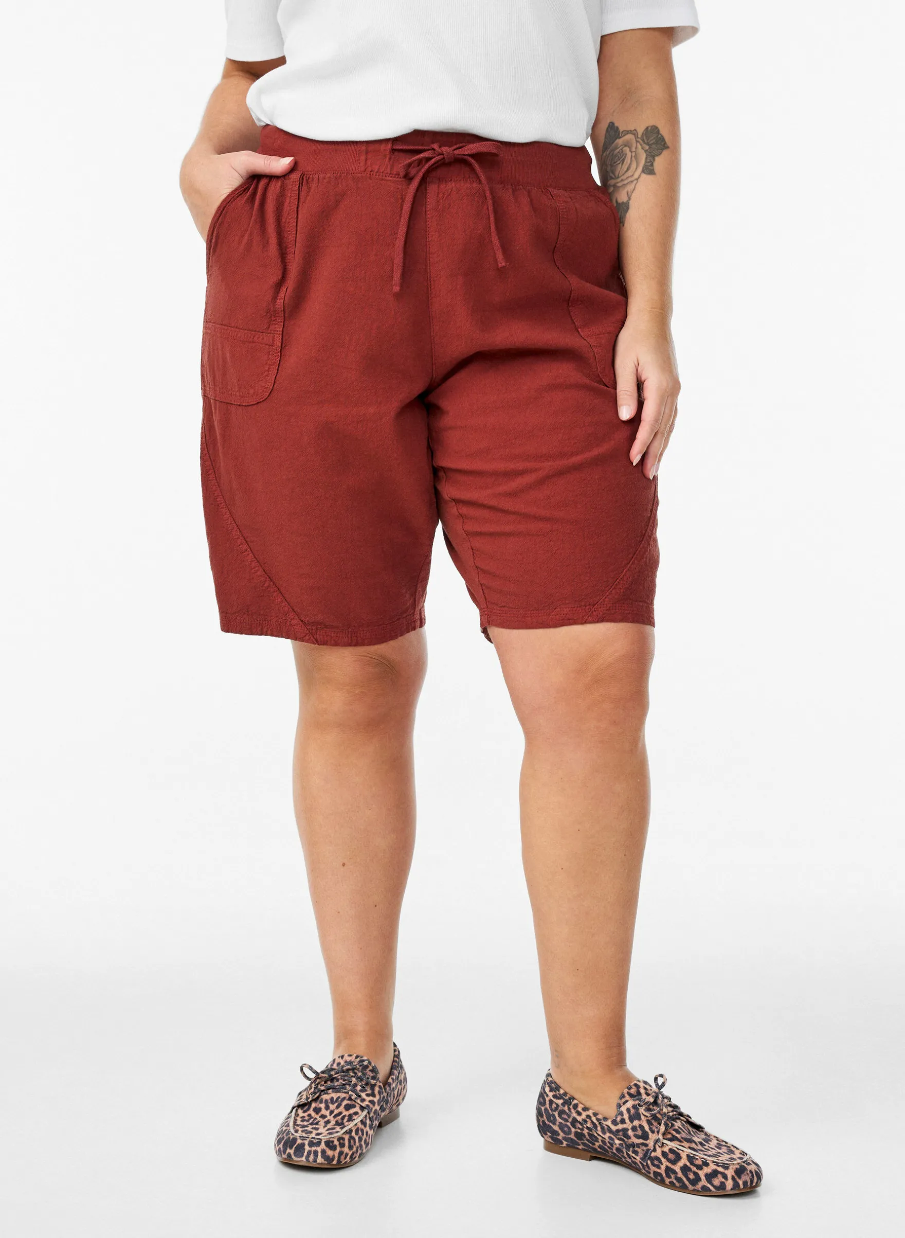 Lockere Shorts aus Baumwolle mit Taschen