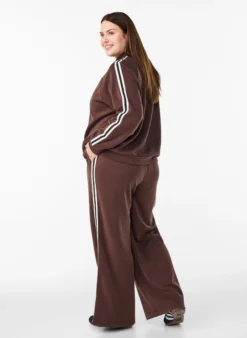 Lockere Trainingshose mit hoher Taille und Streifendetail
