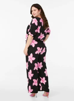 Lockere Viskosehose mit Print