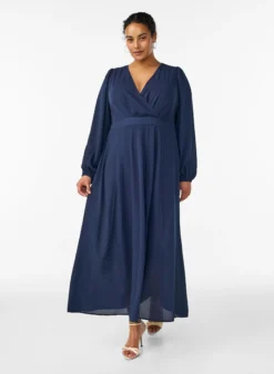 Maxikleid mit Wickelausschnitt und langen Ärmeln