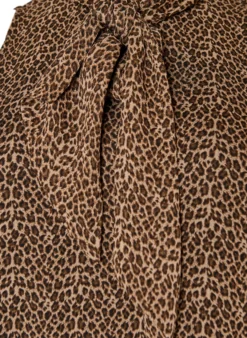Midikleid aus Chiffon mit Leo-Print und Bindeband in der Taille