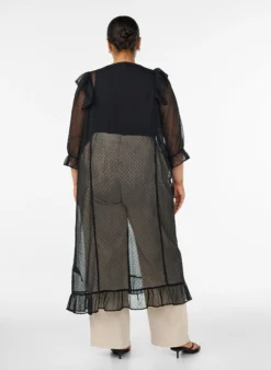 Midikleid aus einem leichten, transparenten Stoff mit Punkten und Rüschen