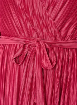 Midikleid mit Plisseefalten und Fledermausärmeln