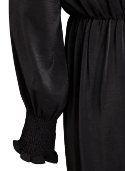 Midikleid mit Wickeloptik und Puffärmeln