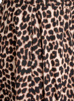 Midi-Rock in A-Linie mit Leo-Print