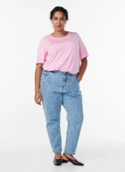 Mille Mom Fit Jeans mit Stickerei