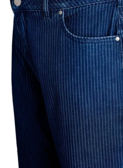 Nadelstreifen-Jeans Kiana mit gerader Passform