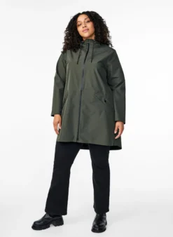 Regenjacke mit Taschen und Kapuze