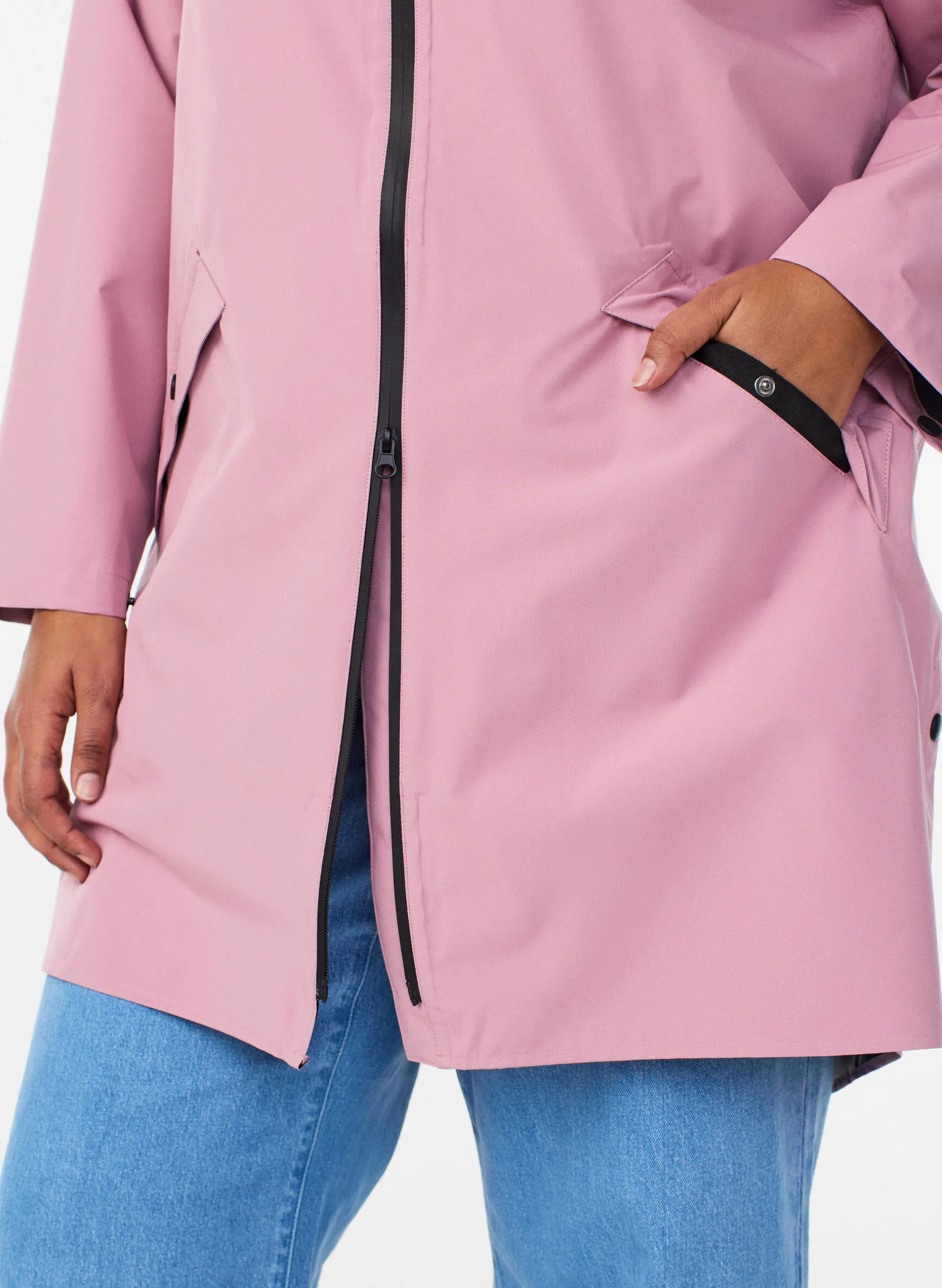 Regenjacke mit Taschen und Kapuze
