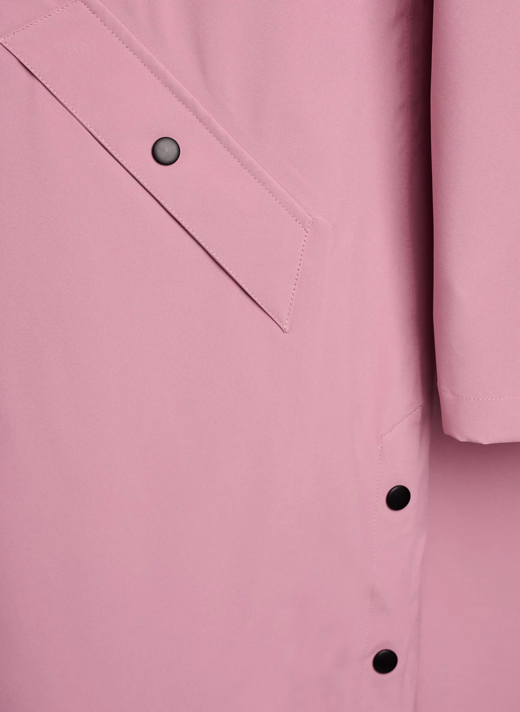Regenjacke mit Taschen und Kapuze