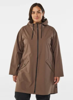 Regenjacke mit Taschen und Kapuze.