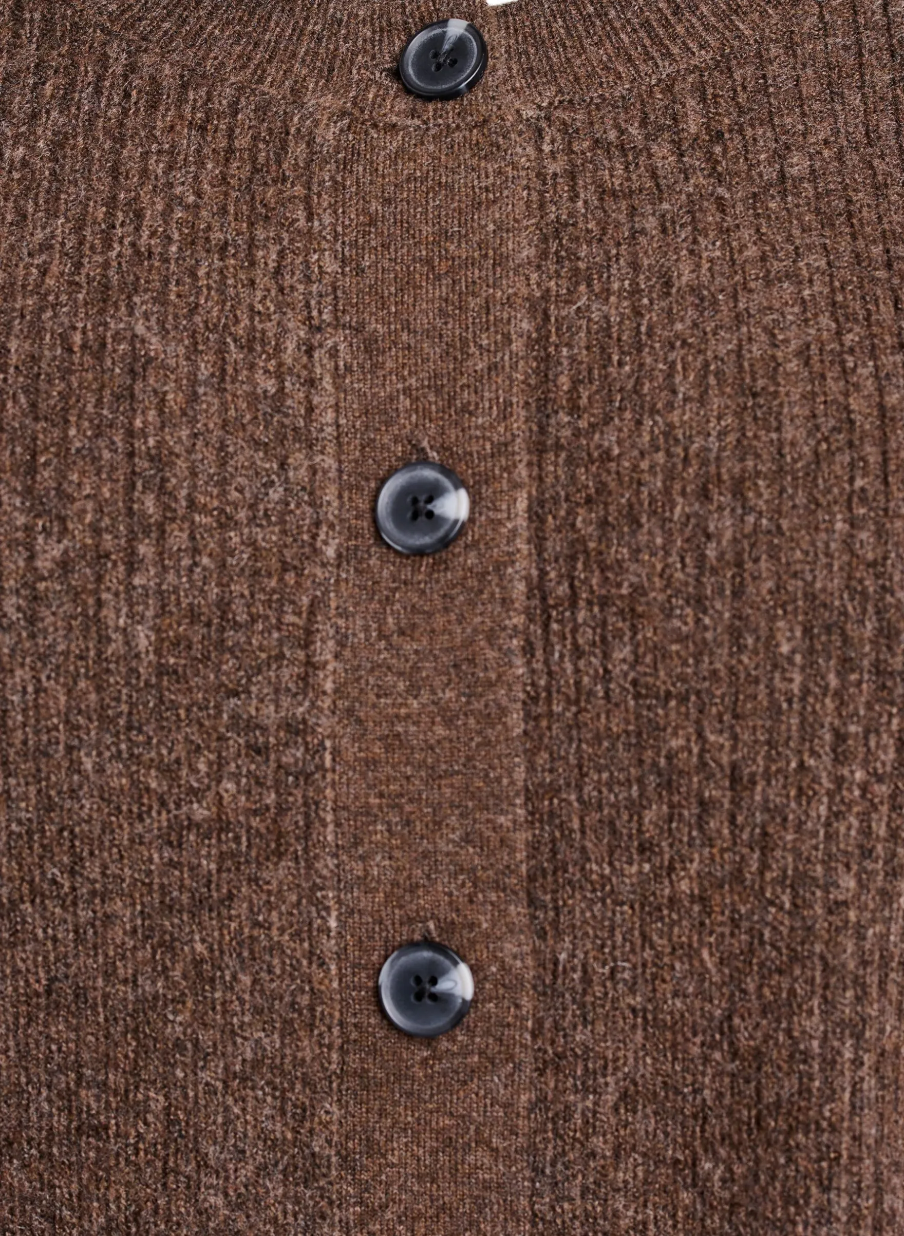 Rippenstrick Strickjacke mit Knöpfen
