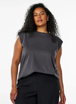 Ärmellose Jerseybluse mit Schulterpolstern.