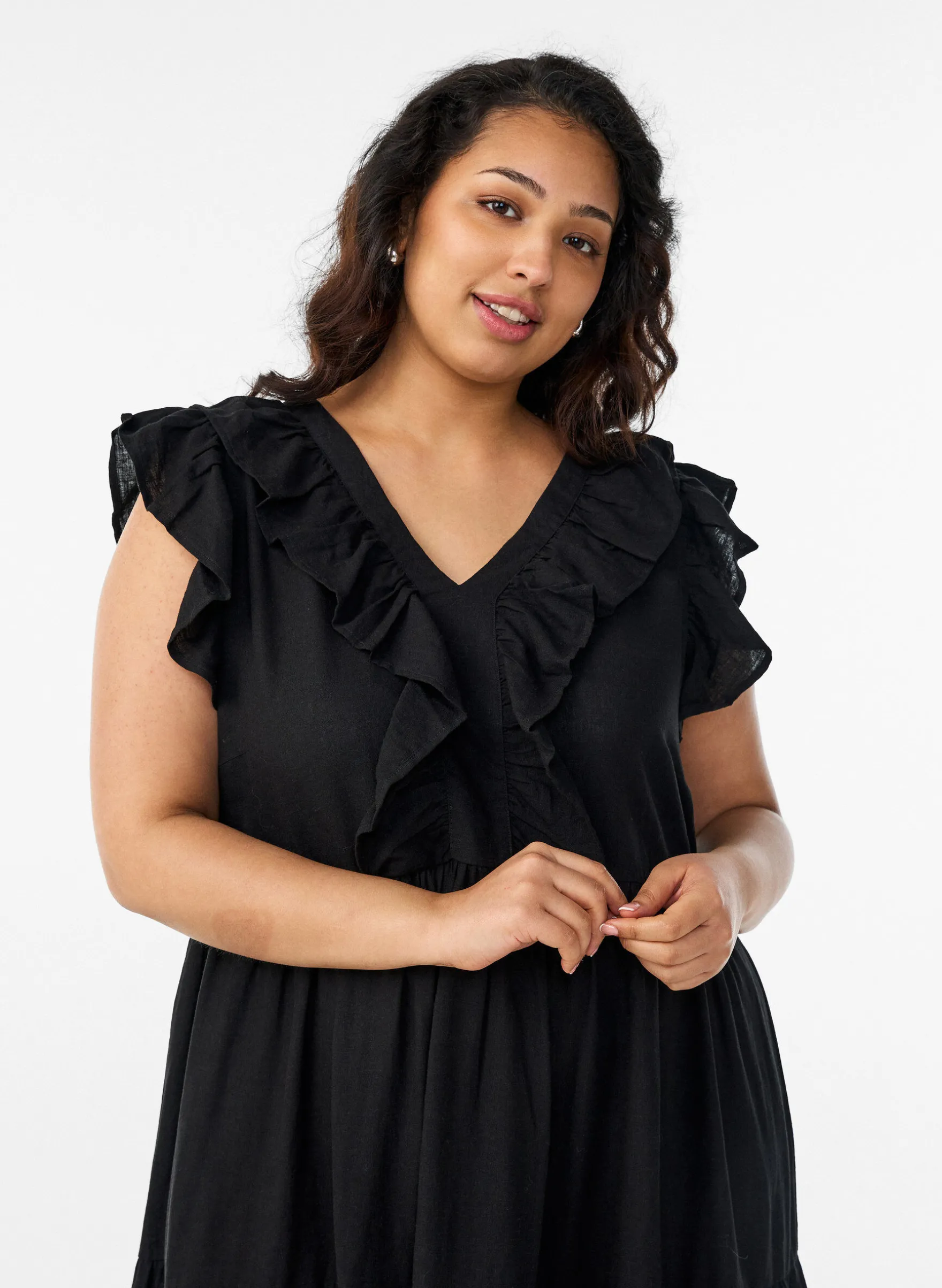 Ärmelloses Midikleid aus Leinen und Viskose mit Rüschen