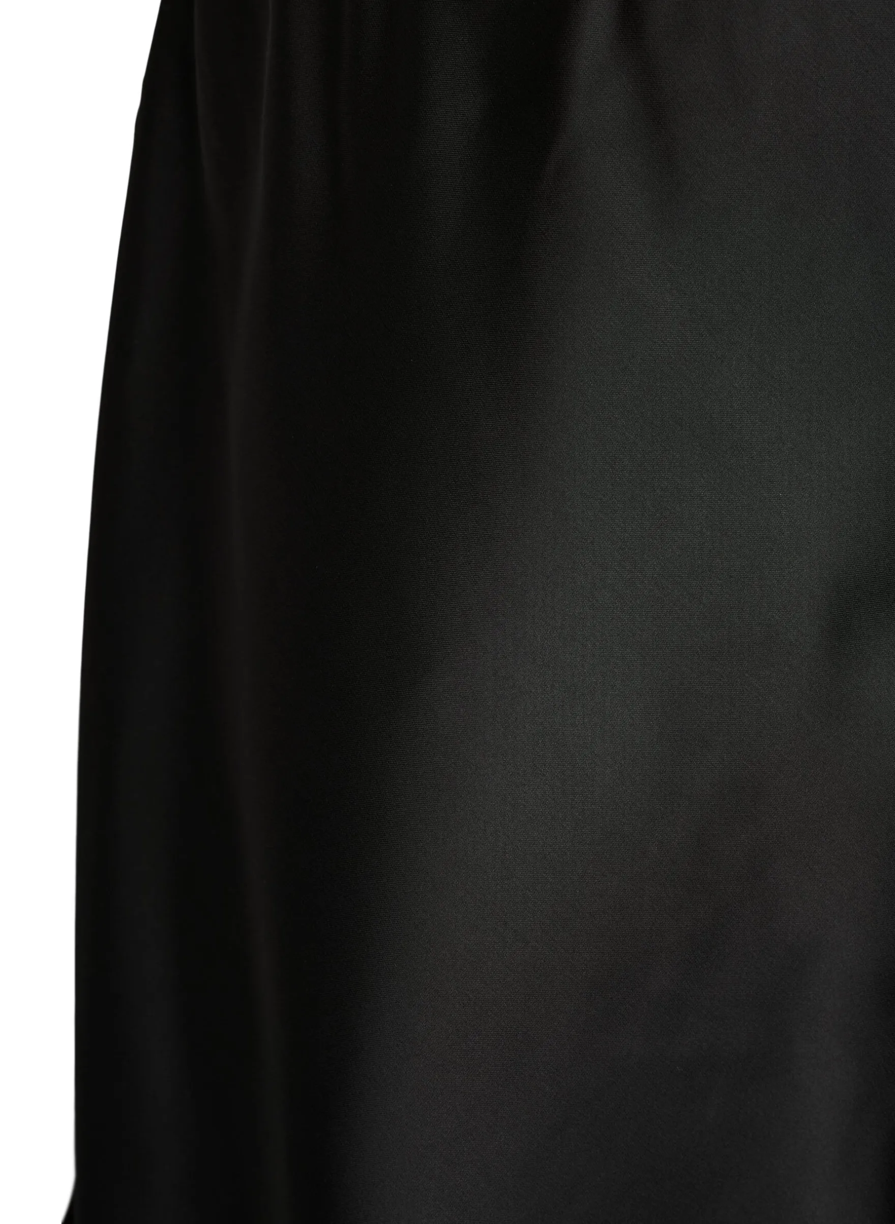 Rock in Satin-Optik mit Spitzen