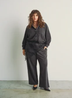 Shirt aus Sweatstoff mit Washed-Effekt