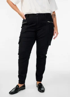 Slim fit Hose mit Cargotaschen