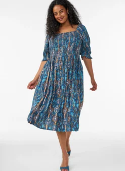 Sommerkleid aus Viskose mit Paisleymuster