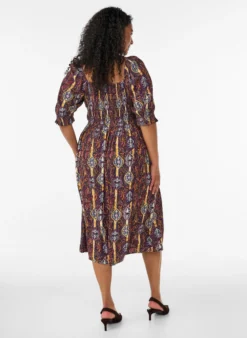 Sommerkleid aus Viskose mit Paisleymuster