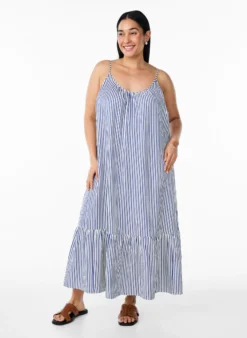 Sommerkleid mit Streifen und A-Linie