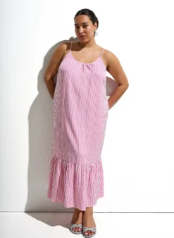 Sommerkleid mit Streifen und A-Linie