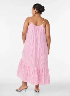 Sommerkleid mit Streifen und A-Linie