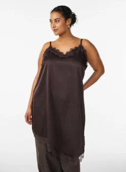 Spitzenkleid in Satinoptik