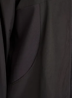 Sportliche Leichtjacke mit hohem Kragen und Taschen