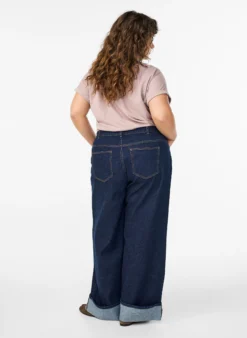 Straight-Fit-Jeans mit weitem Bein und Umschlag