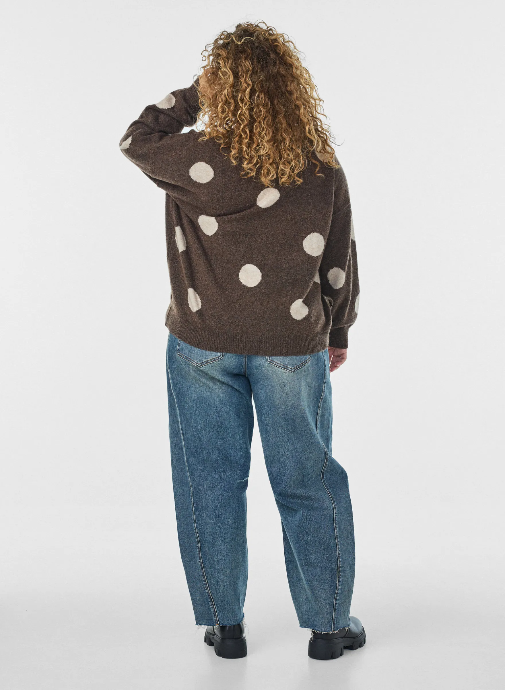 Strickbluse mit gepunktetem Muster