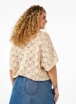 Strickbluse mit kurzen Fledermausärmeln