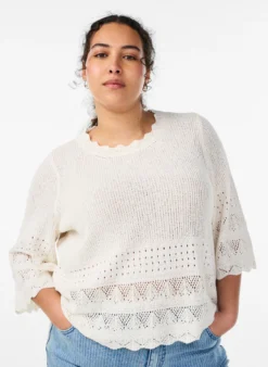Strickbluse mit Lochstickerei und 1/2-Ärmeln