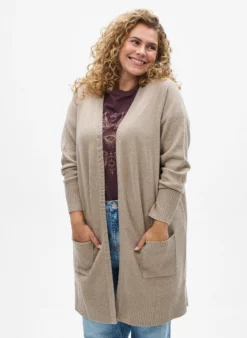 Strickjacke mit Rippenstrick und Taschen
