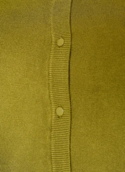 Strickjacke mit Rundhalsausschnitt und Knöpfen