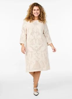 Strickkleid mit Ajourmuster und 3/4-Ärmeln