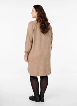 Strickkleid mit Rundhalsausschnitt und Strickmuster
