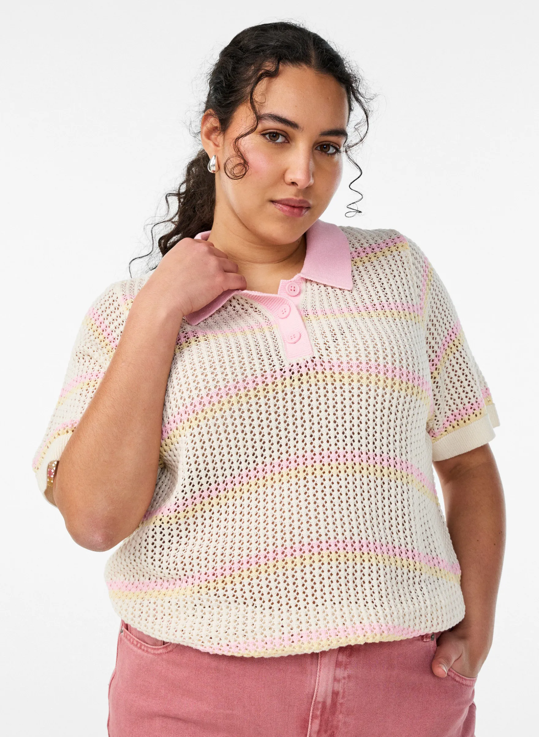 Strick-Polo mit Lochstickerei und Streifen