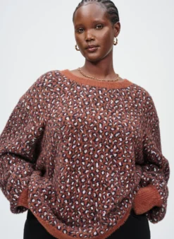 Strickpullover mit Animalprint und flauschigem Finish