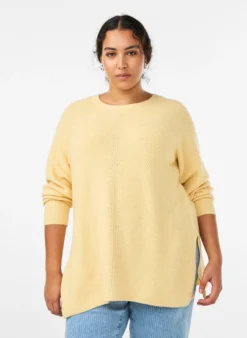 Strickpullover mit diagonalem Muster und Raglanärmeln