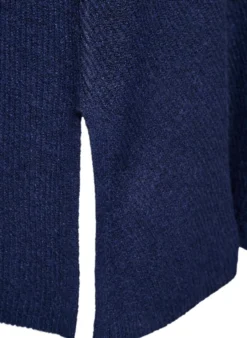 Strickpullover mit diagonalem Muster und Raglanärmeln