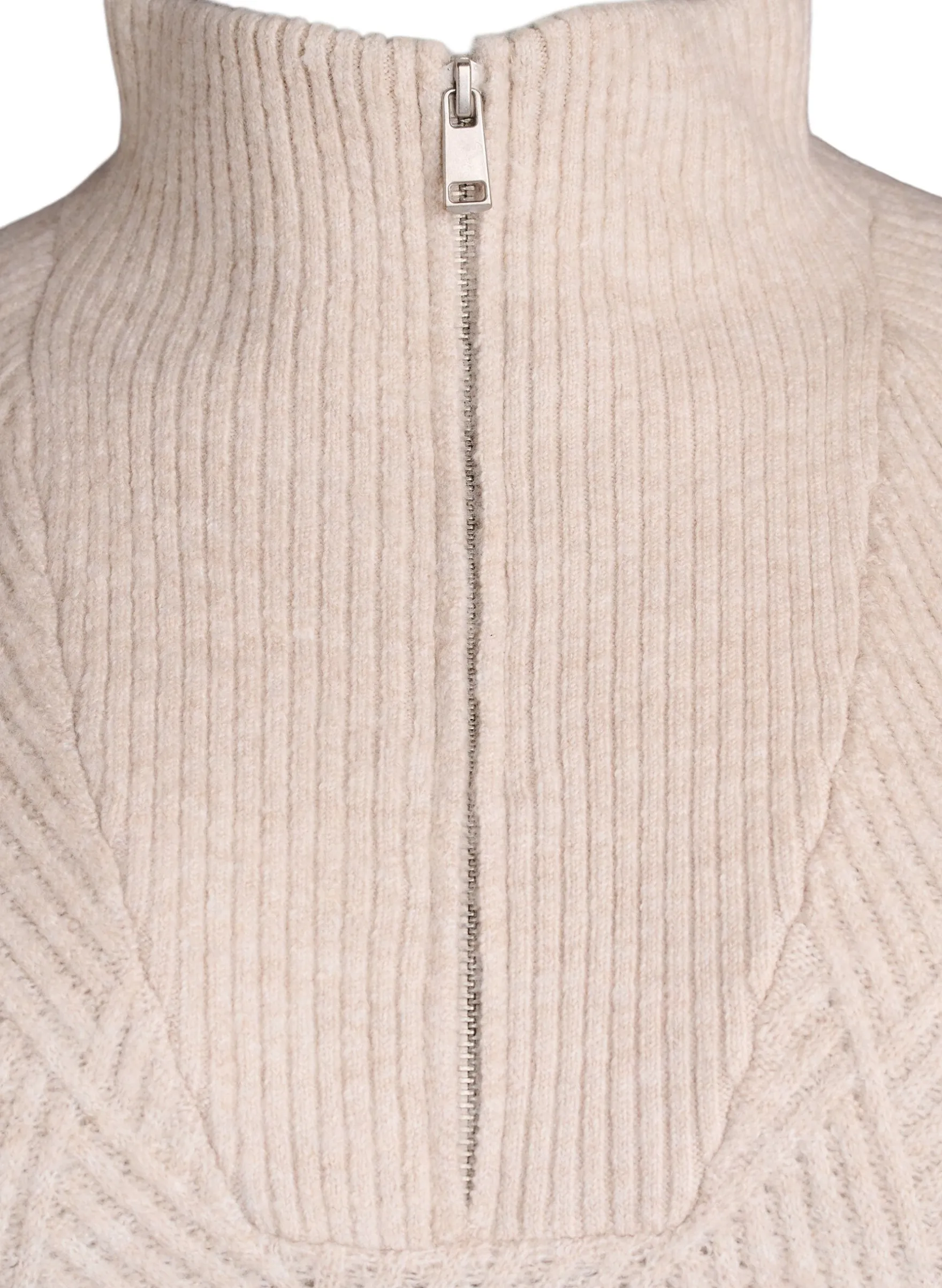Strickpullover mit hohem Kragen und Harlekinmuster