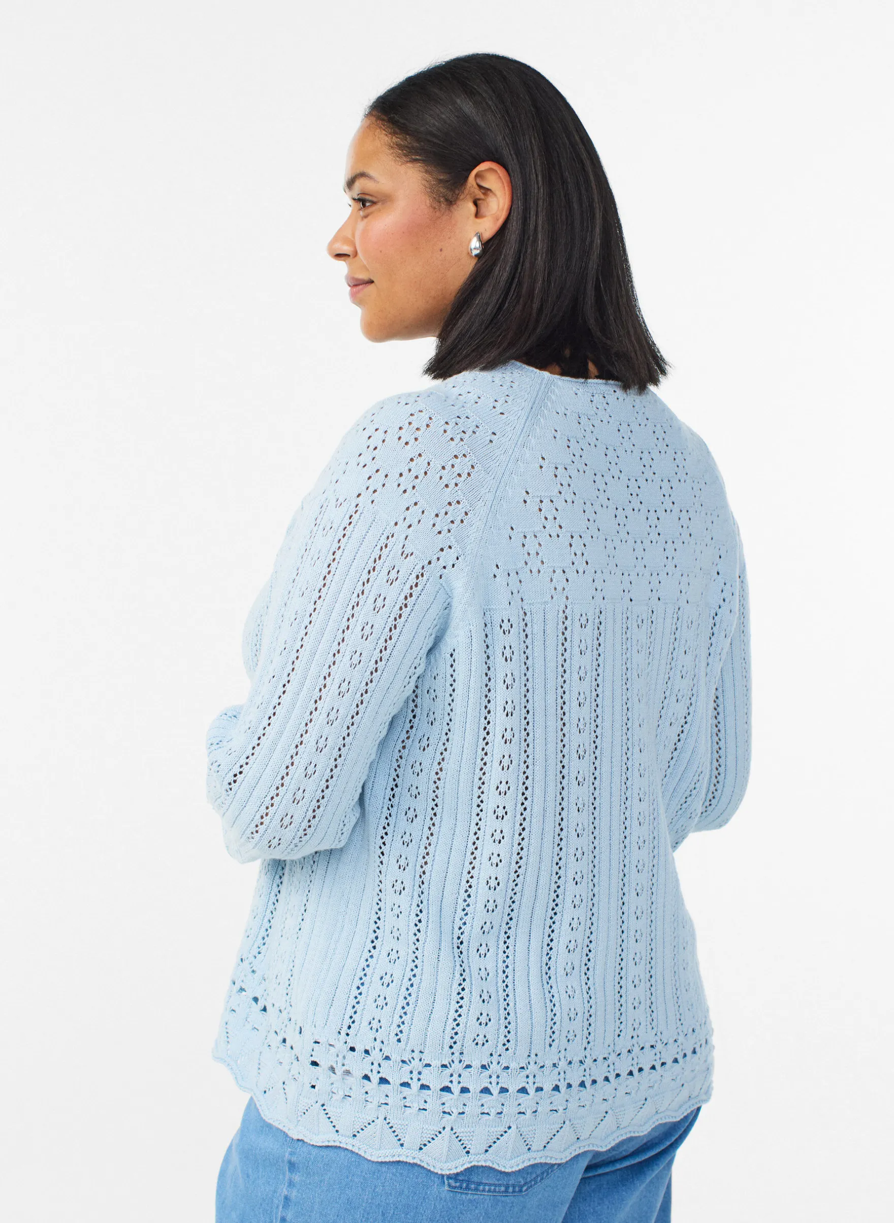 Stricktop mit Lochstickerei und 3/4-Ärmeln