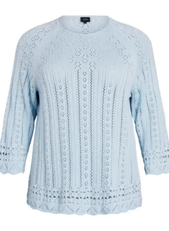 Stricktop mit Lochstickerei und 3/4-Ärmeln