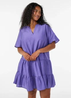 Strukturiertes A-Linien-Kleid