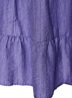 Strukturiertes A-Linien-Kleid