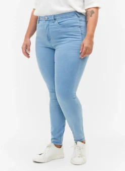 Super Slim Amy Jeans mit hoher Taille