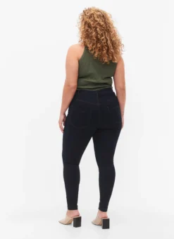 Super Slim Amy Jeans mit hoher Taille
