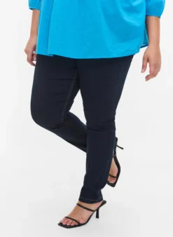 Super Slim Amy Jeans mit hoher Taille