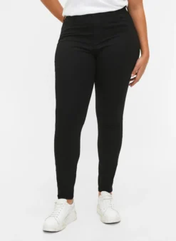 Super Slim Amy Jeans mit hoher Taille