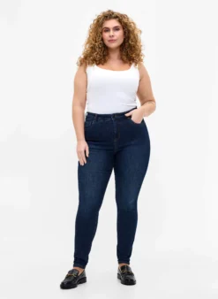 Super Slim-Fit-Jeans mit hoher Taille
